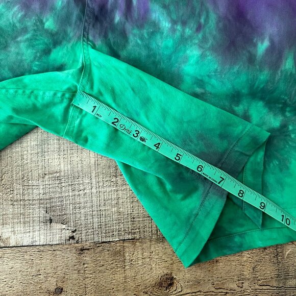 Empyre Tie-Dye Purple & Green Mens Shorts Size M Elastic Waist Adjustable Belt - Picture 4 of 8